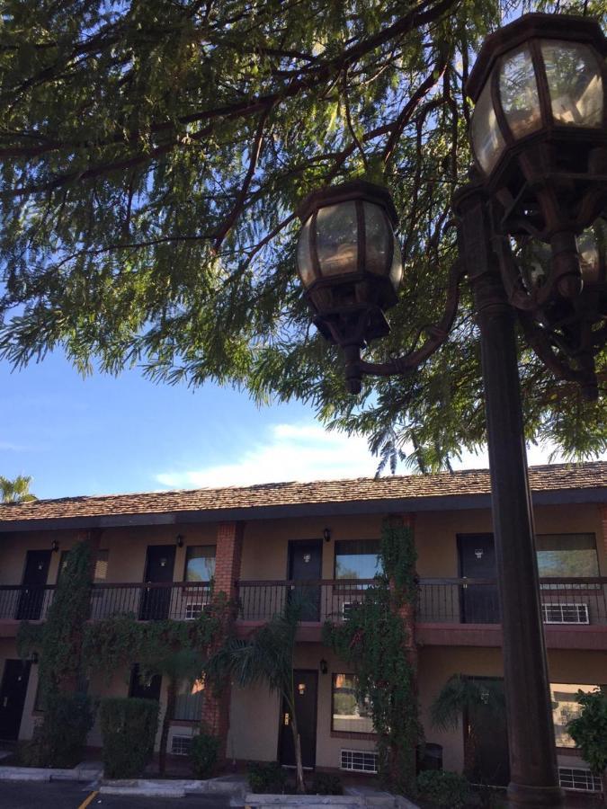 Hotel Siesta Real Mexicali Exterior photo